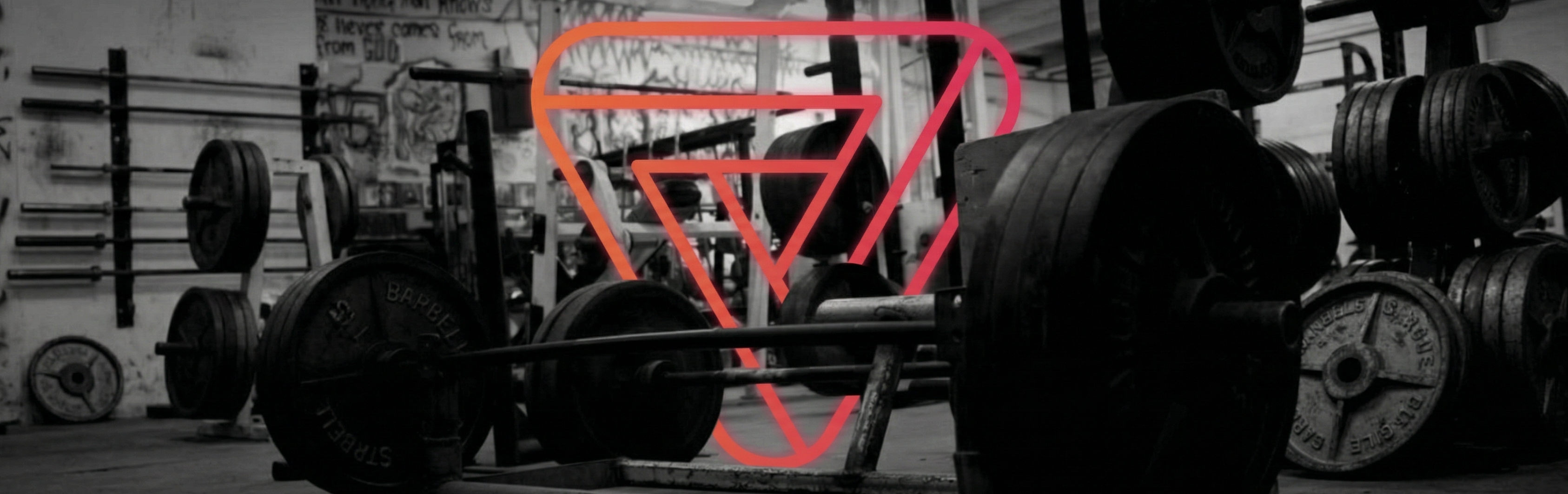 Echtfit logo on a background of a gym